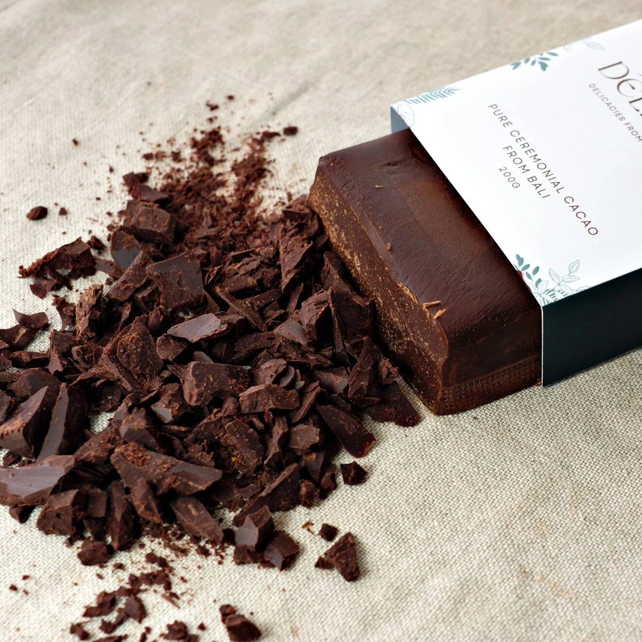 cacao-open-chopped-1-1320x1320-1.webp